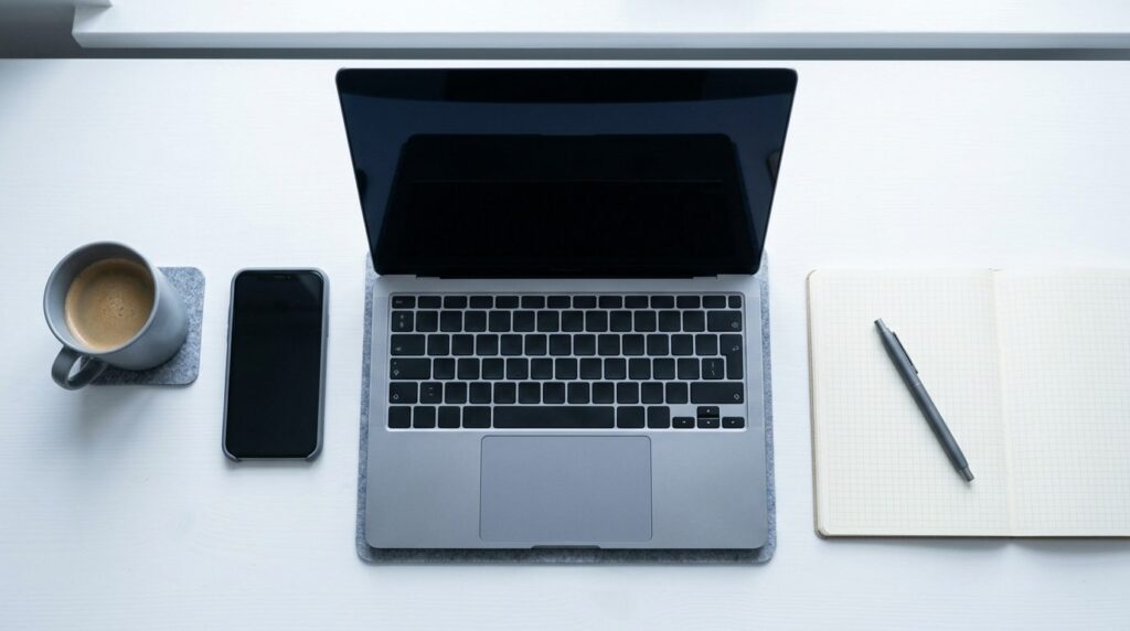Professional fotorealistic stock image, 16:9 ratio, flat lay